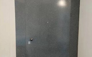 тамбурная дверь с антивандальным покрытием